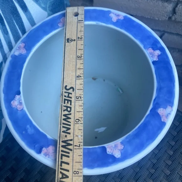 Planter - Picture 9 of 9